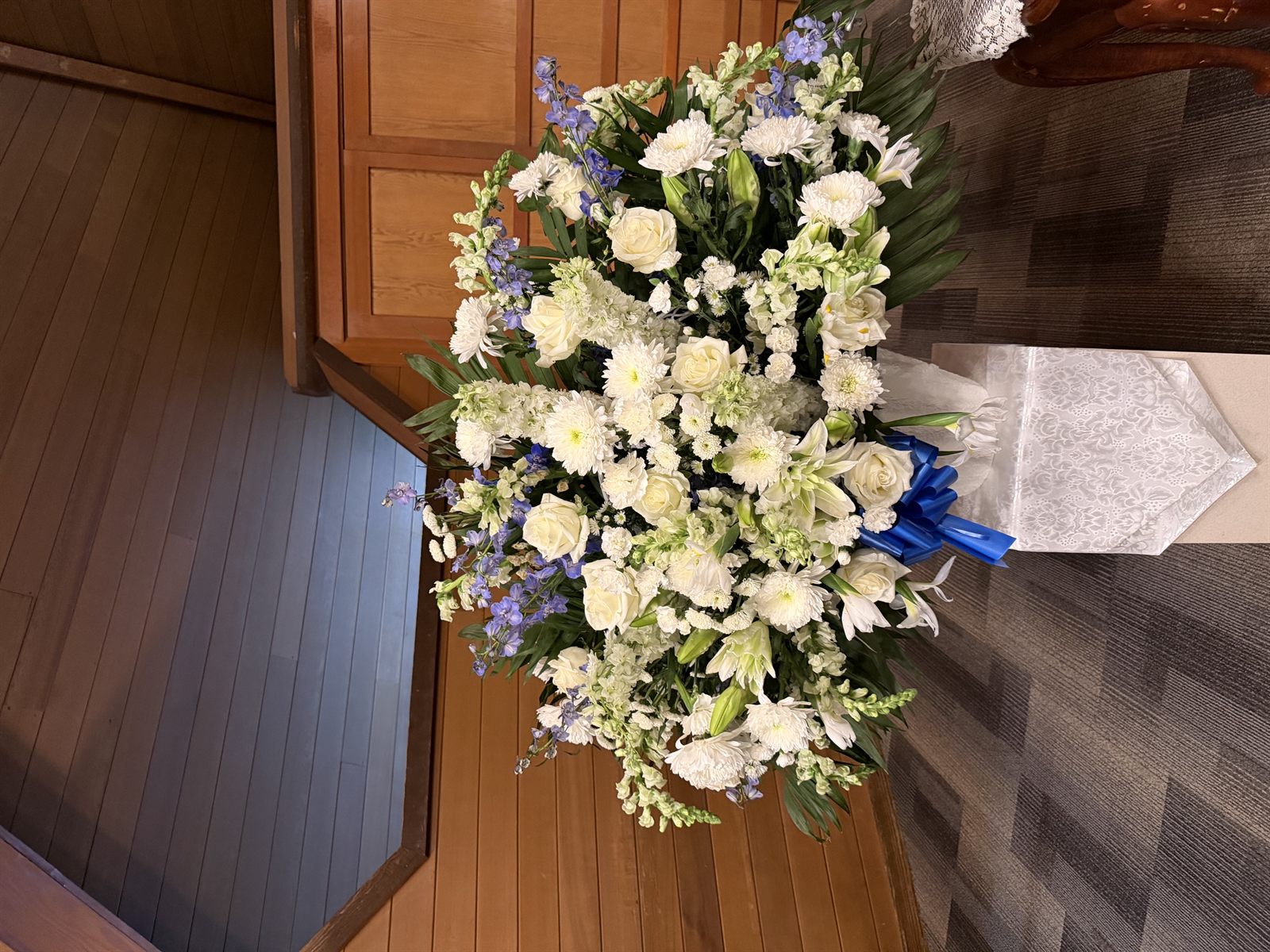 White and blue memorial flower arrangement Vancouver WA